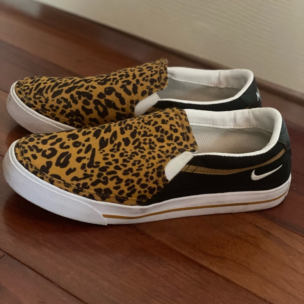 Nike Court Legacy Slip 7.5 black/leopard